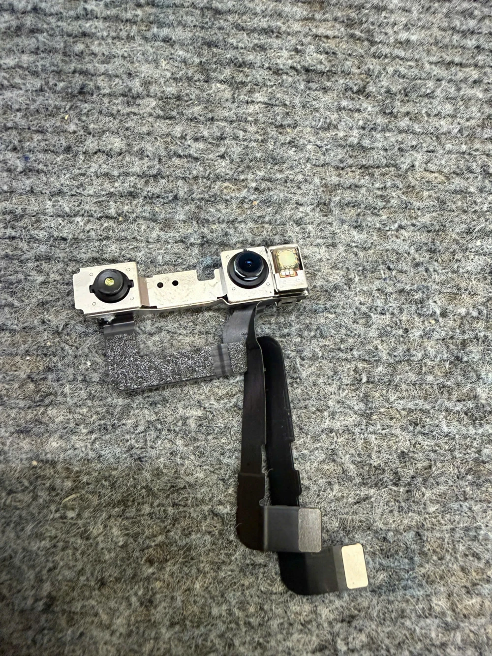 Camera Trước Zin Bóc Máy iPhone 11 Pro Max (Model A2218, A2161, A2220)